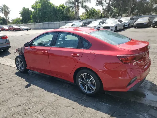 3KPF24AD5RE742010 2024 KIA FORTE - Image 2