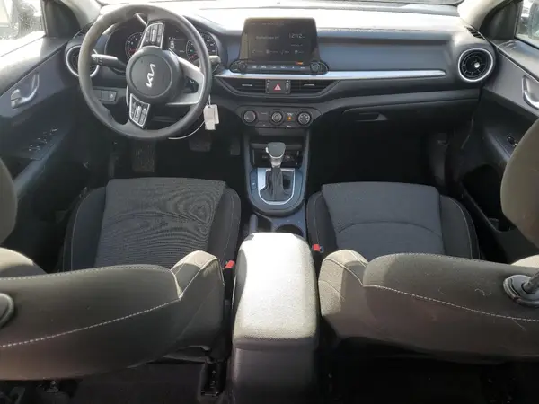 3KPF24AD5RE751225 2024 KIA FORTE - Image 8