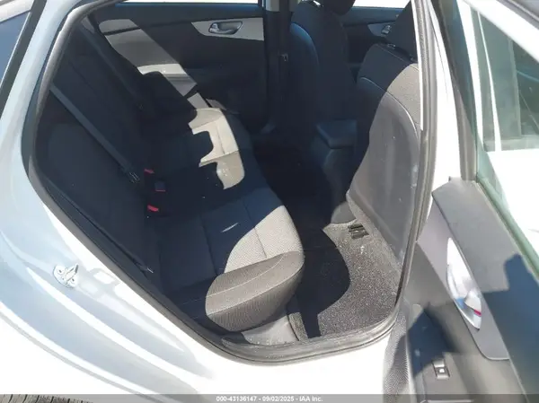 3KPF24AD5RE753234 2024 KIA FORTE - Image 8