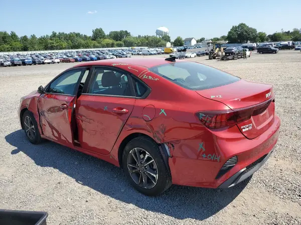3KPF24AD5RE753444 2024 KIA FORTE - Image 2