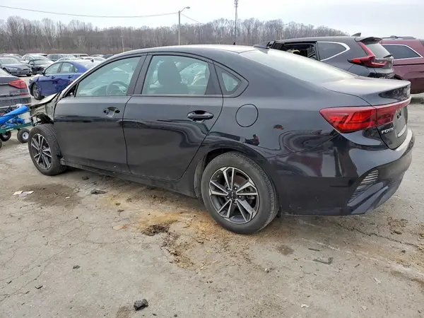 3KPF24AD5RE753959 2024 KIA FORTE - Image 2