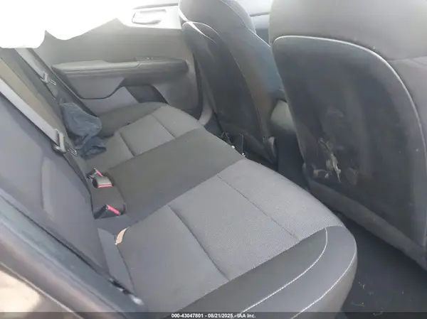 3KPF24AD5RE754688 2024 KIA FORTE - Image 8