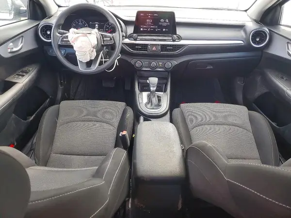 3KPF24AD5RE760958 2024 KIA FORTE - Image 8
