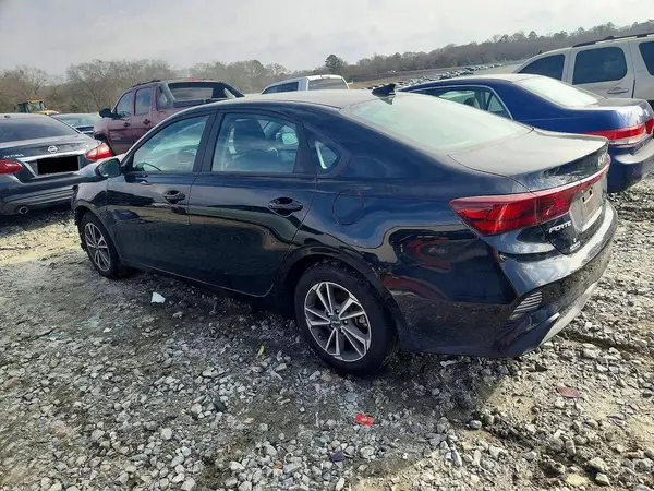 3KPF24AD5RE761656 2024 KIA FORTE - Image 2