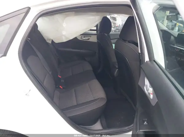3KPF24AD5RE766226 2024 KIA FORTE - Image 8