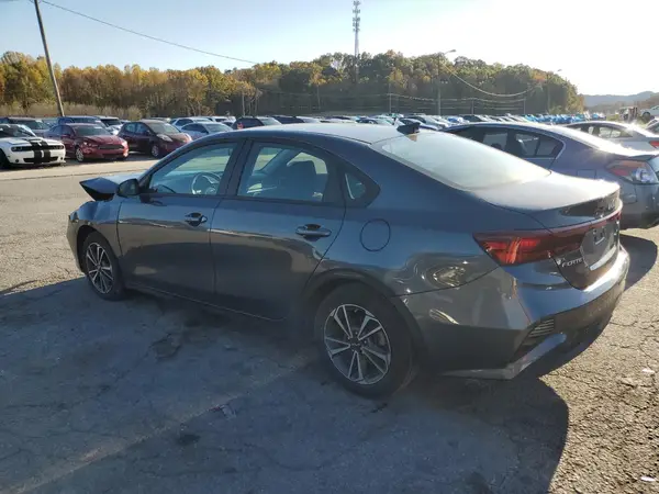 3KPF24AD5RE766890 2024 KIA FORTE - Image 2