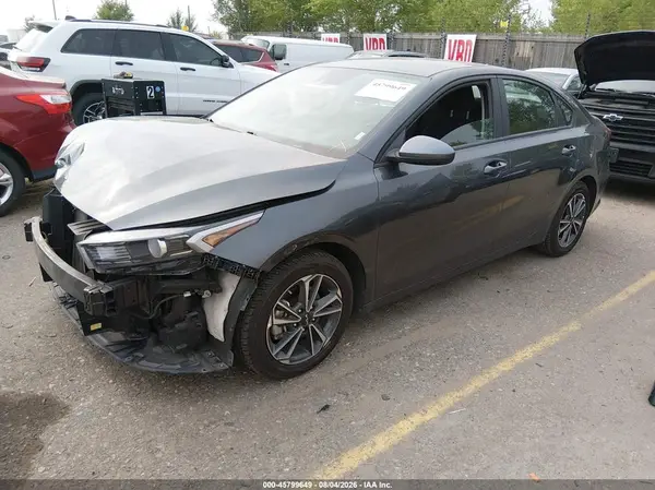 3KPF24AD5RE767134 2024 KIA FORTE - Image 2