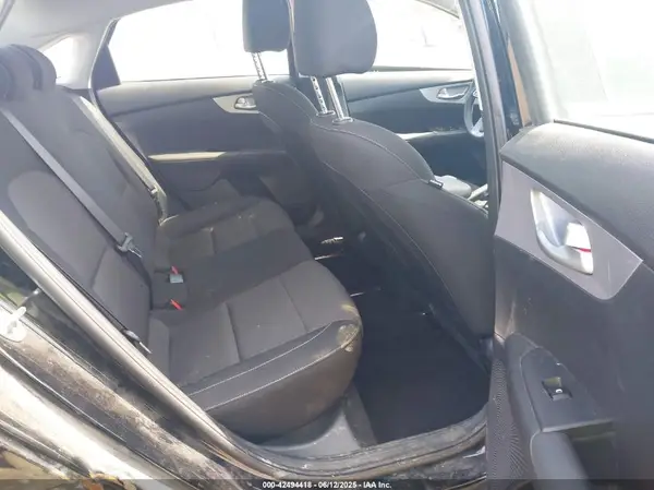 3KPF24AD5RE767506 2024 KIA FORTE - Image 8