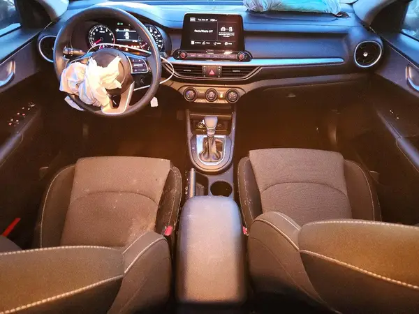 3KPF24AD5RE770213 2024 KIA FORTE - Image 8