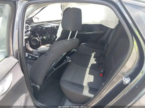 3KPF24AD5RE772821 2024 KIA FORTE - Image 8