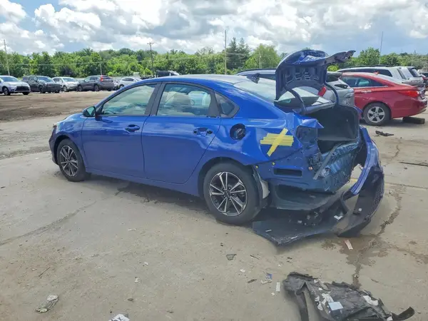3KPF24AD5RE776285 2024 KIA FORTE - Image 2