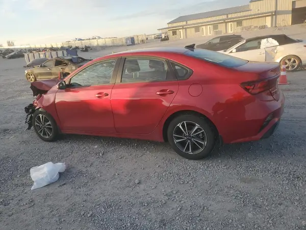 3KPF24AD5RE776562 2024 KIA FORTE - Image 2