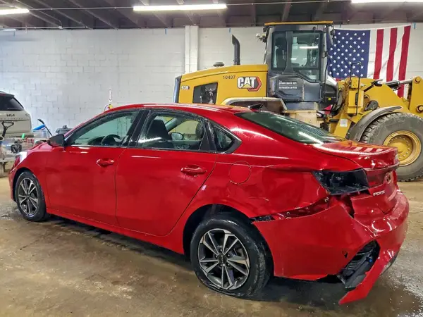 3KPF24AD5RE778327 2024 KIA FORTE - Image 2