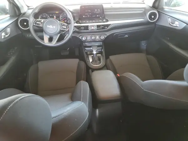 3KPF24AD5RE779512 2024 KIA FORTE - Image 8