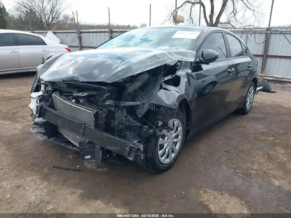 3KPF24AD5RE787366 2024 KIA FORTE - Image 2