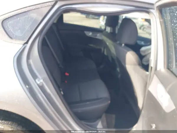3KPF24AD5RE791417 2024 KIA FORTE - Image 8