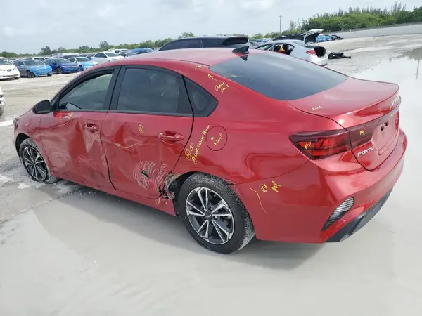 3KPF24AD5RE792227 2024 KIA FORTE - Image 2