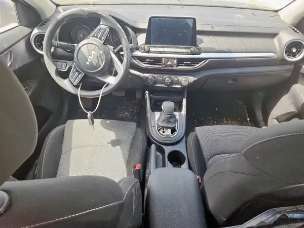3KPF24AD5RE794821 2024 KIA FORTE - Image 8