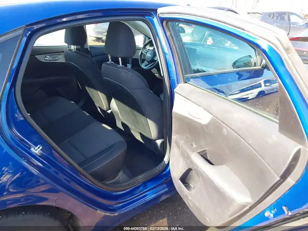 3KPF24AD5RE795628 2024 KIA FORTE - Image 8