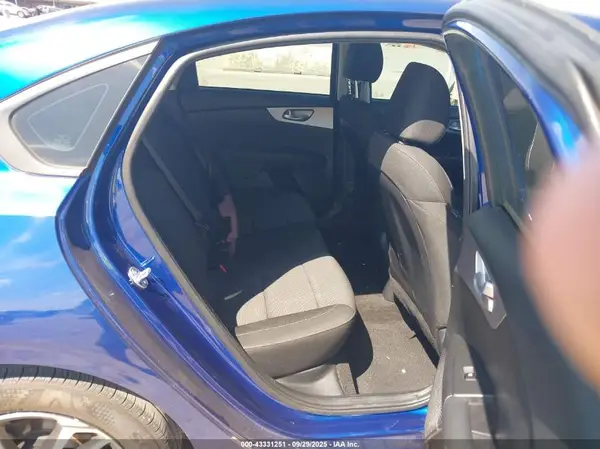 3KPF24AD5RE795872 2024 KIA FORTE - Image 8