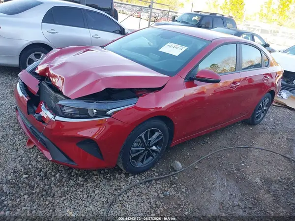 3KPF24AD5RE804019 2024 KIA FORTE - Image 2