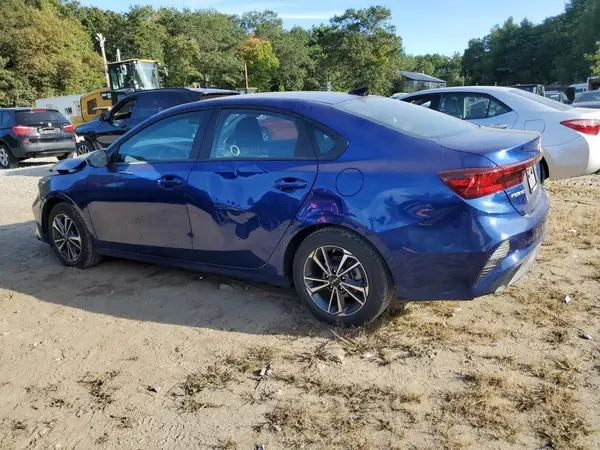 3KPF24AD5RE804795 2024 KIA FORTE - Image 2