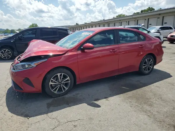 3KPF24AD5RE808927 2024 KIA FORTE - Image 1