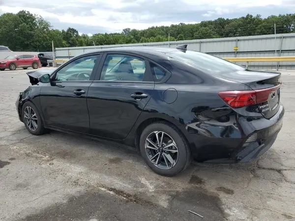 3KPF24AD5RE813013 2024 KIA FORTE - Image 2