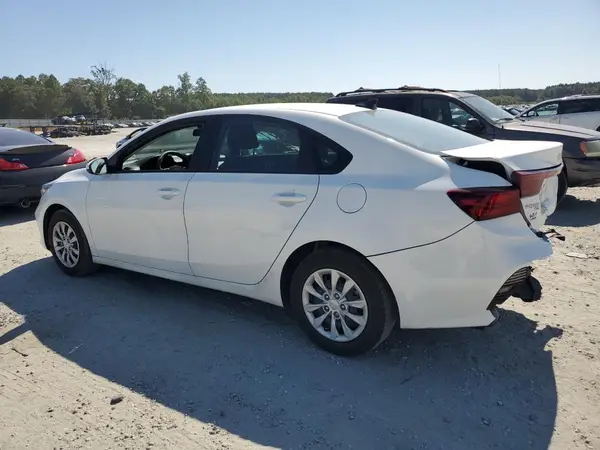3KPF24AD5RE820074 2024 KIA FORTE - Image 2