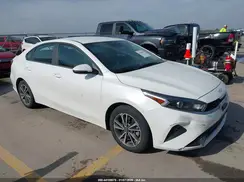 3KPF24AD5RE820267 2024 KIA FORTE