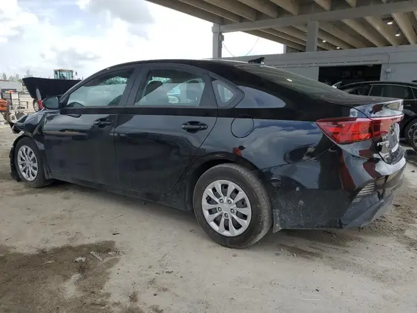 3KPF24AD5RE822441 2024 KIA FORTE - Image 2