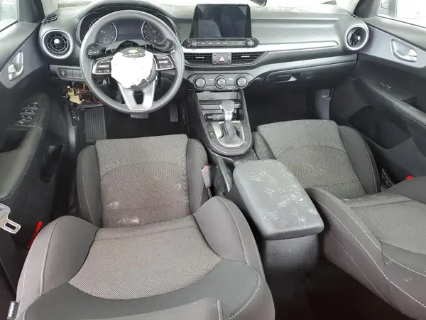 3KPF24AD5RE822441 2024 KIA FORTE - Image 8
