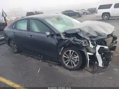 3KPF24AD5RE827025 2024 KIA FORTE