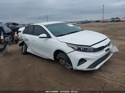 3KPF24AD5RE827588 2024 KIA FORTE