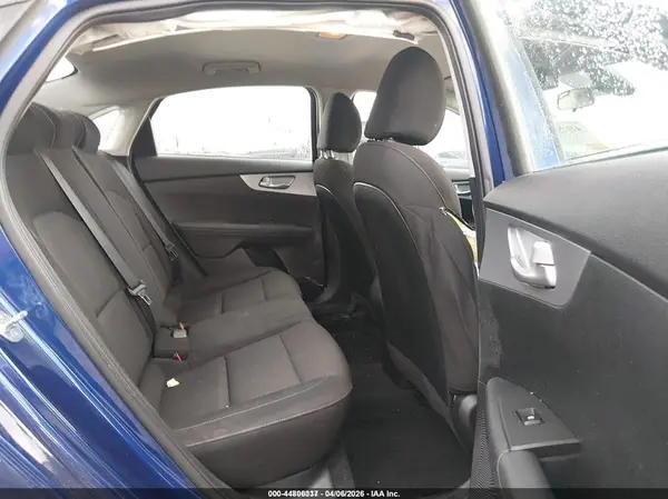 3KPF24AD5RE827896 2024 KIA FORTE - Image 8