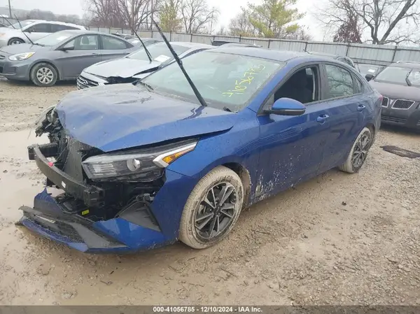 3KPF24AD5RE830815 2024 KIA FORTE - Image 2
