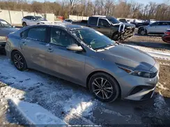 3KPF24AD5RE834041 2024 KIA FORTE