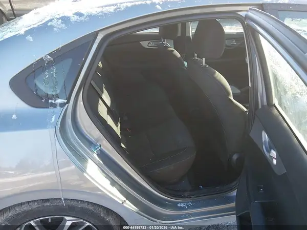 3KPF24AD5RE834041 2024 KIA FORTE - Image 8