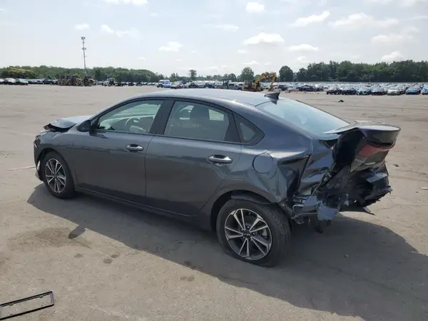 3KPF24AD5RE834377 2024 KIA FORTE - Image 2