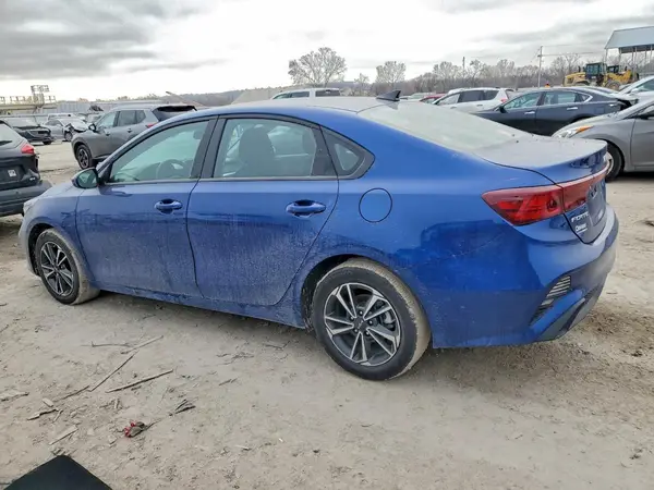 3KPF24AD5RE836663 2024 KIA FORTE - Image 2