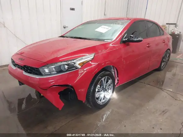 3KPF24AD5RE837957 2024 KIA FORTE - Image 2