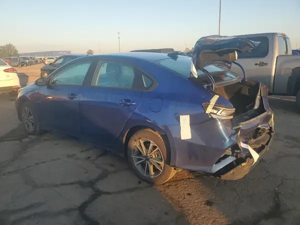 3KPF24AD5RE839868 2024 KIA FORTE - Image 2