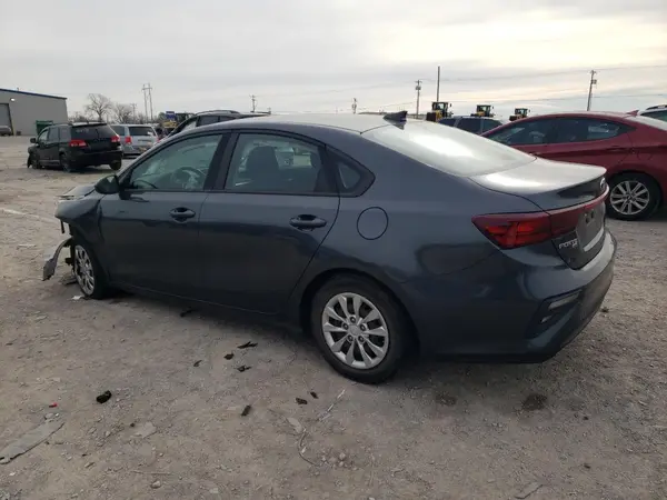 3KPF24AD6KE006148 2019 KIA FORTE - Image 2