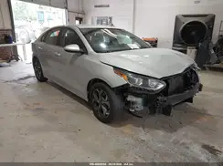 3KPF24AD6KE006800 2019 KIA FORTE