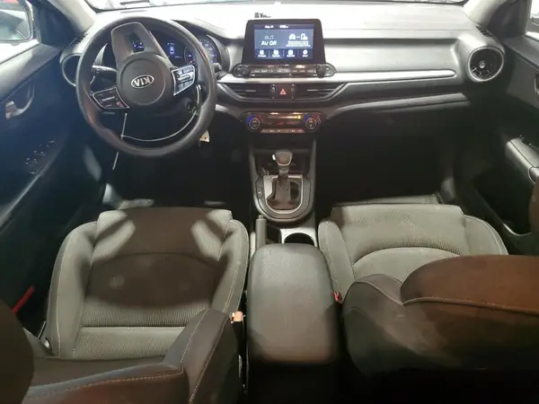 3KPF24AD6KE008059 2019 KIA FORTE - Image 8