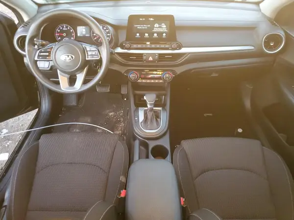 3KPF24AD6KE008868 2019 KIA FORTE - Image 8