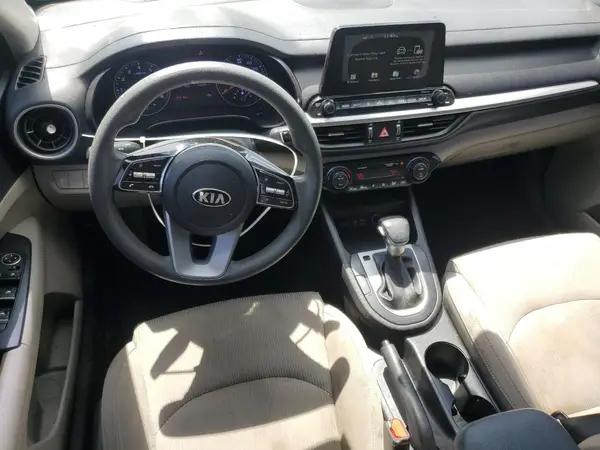 3KPF24AD6KE013486 2019 KIA FORTE - Image 8