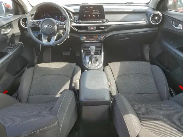 3KPF24AD6KE013665 2019 KIA FORTE - Image 8