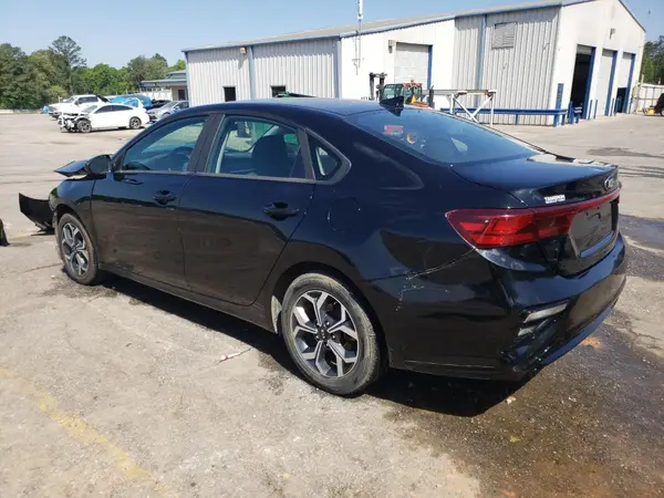 3KPF24AD6KE013987 2019 KIA FORTE - Image 2