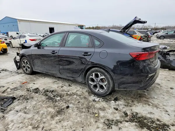 3KPF24AD6KE015349 2019 KIA FORTE - Image 2